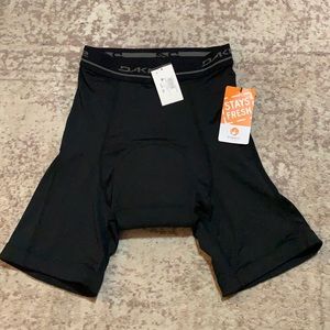 Men’s Dakine Padded Cycling Shorts